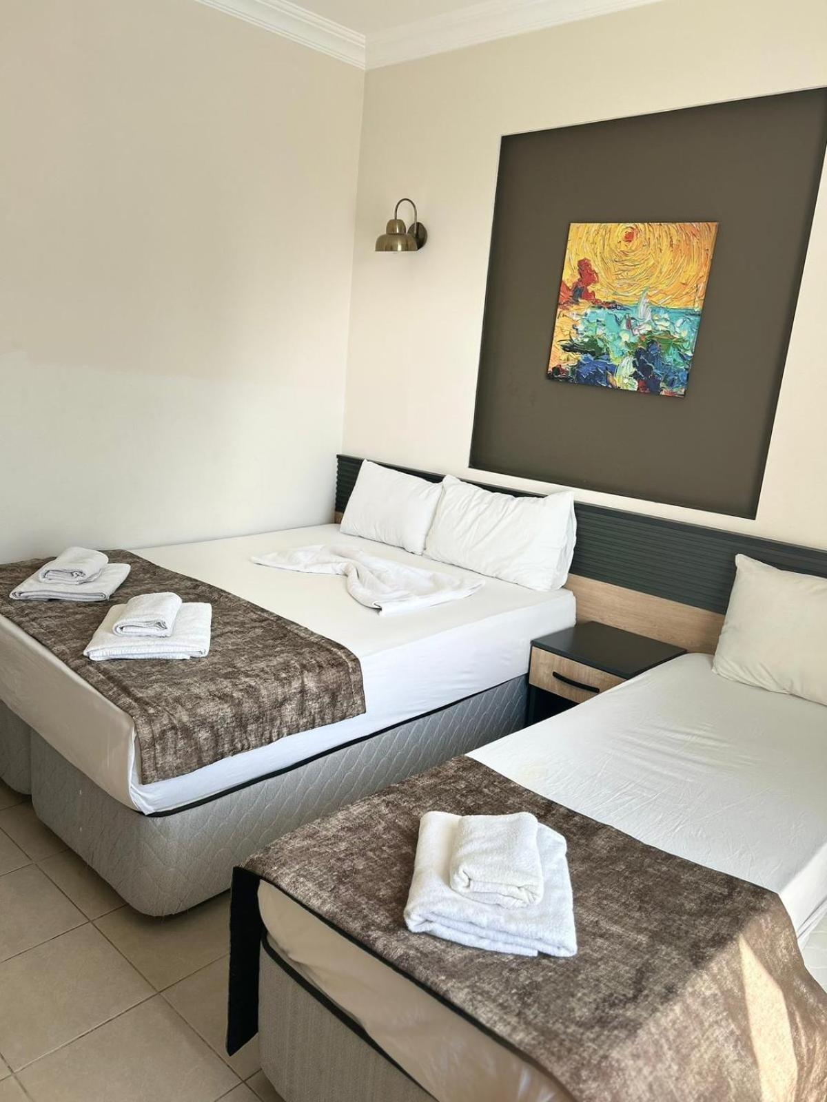 Side Sunset Hotel Bagian luar foto
